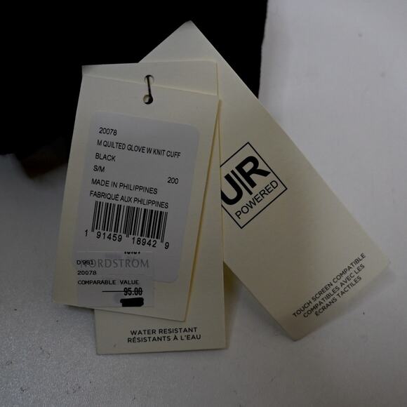 UGG Leather with Fabric Quilted Knit Gloves Size Small Medium in Black NEW - Picture 7 of 8